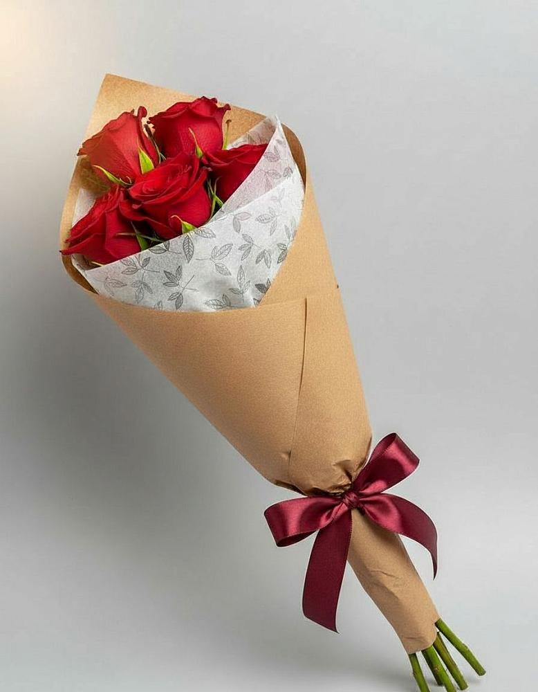 Букет цветов из: Розы в Приозерске