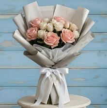 Букет цветов из:  Розы в Приозерске