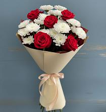 Букет цветов из:  Розы и Хризантемы в Приозерске