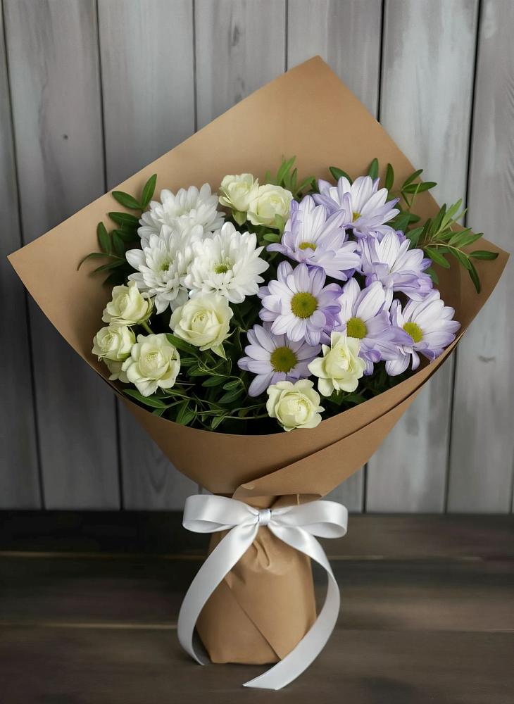 Букет цветов из: Хризантемы и Розы в Приозерске